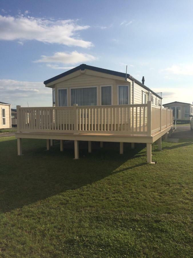 M68 3 Bedroom, 6 Berth Caravan Sand Le Mere Tunstall  Buitenkant foto
